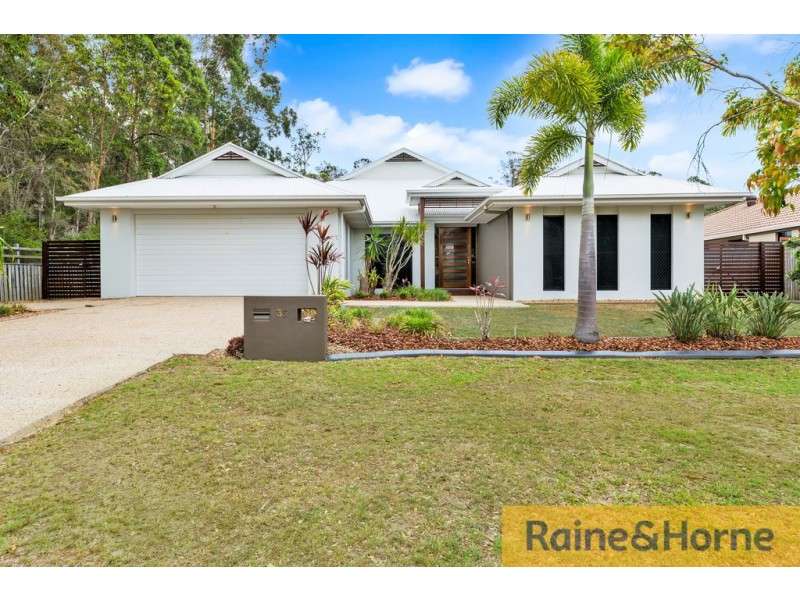 35 Lookout Place, Narangba QLD 4504