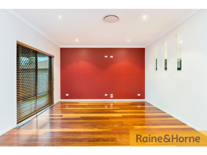35 Lookout Place, Narangba QLD 4504