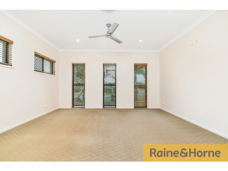 35 Lookout Place, Narangba QLD 4504