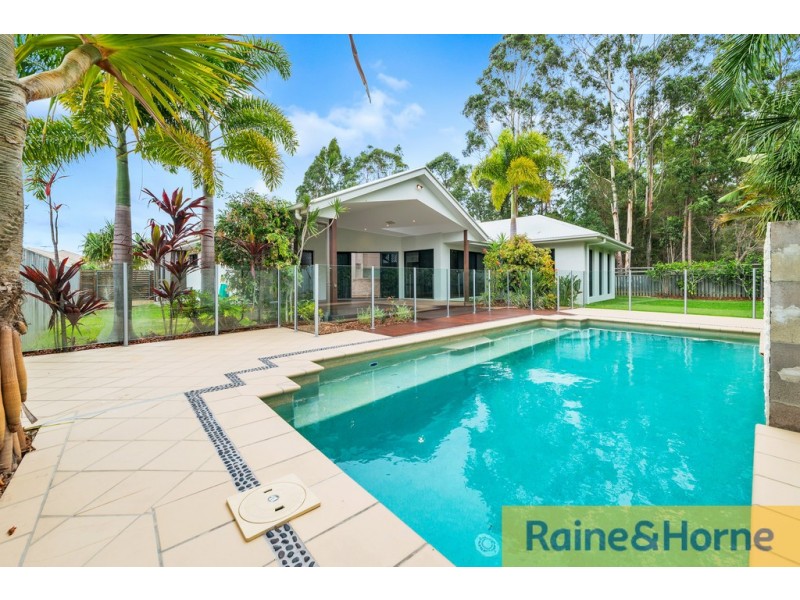 35 Lookout Place, Narangba QLD 4504