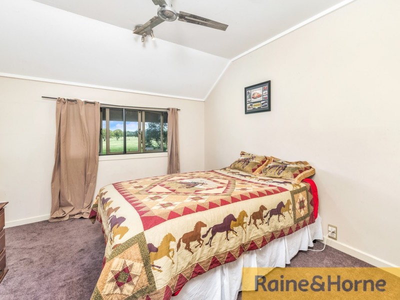 50 Bakers Flat Road, Beachmere QLD 4510