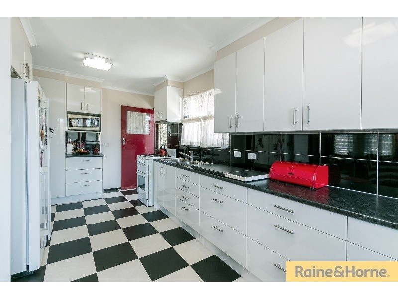 73 GRAHAMS ROAD, Strathpine QLD 4500