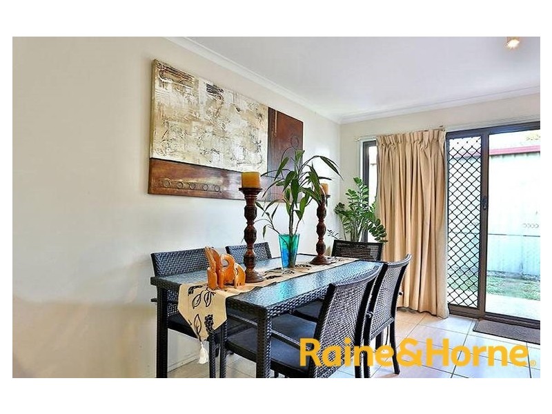 2/28 Bradman Street, Caboolture QLD 4510