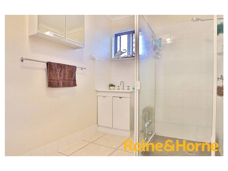 2/28 Bradman Street, Caboolture QLD 4510