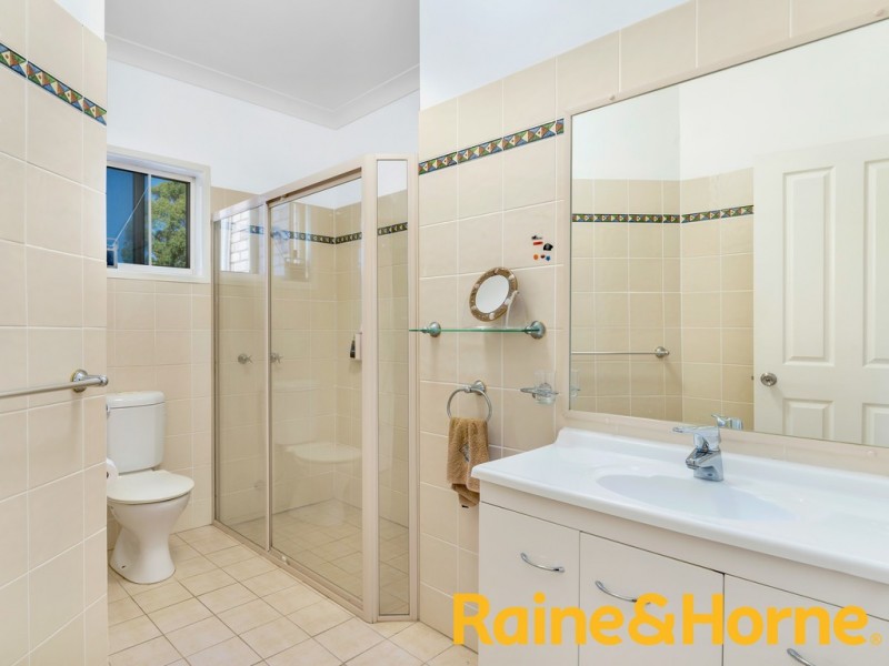 32 PACIFIC VISTA COURT, Ocean View QLD 4521