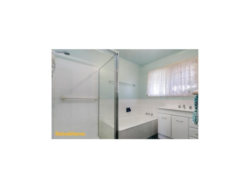13 CHELSEA PROMENADE, Caboolture South QLD 4510