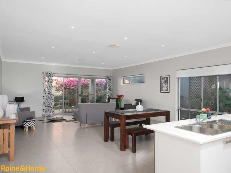 19 FORRESTAL CIRCUIT, North Lakes QLD 4509