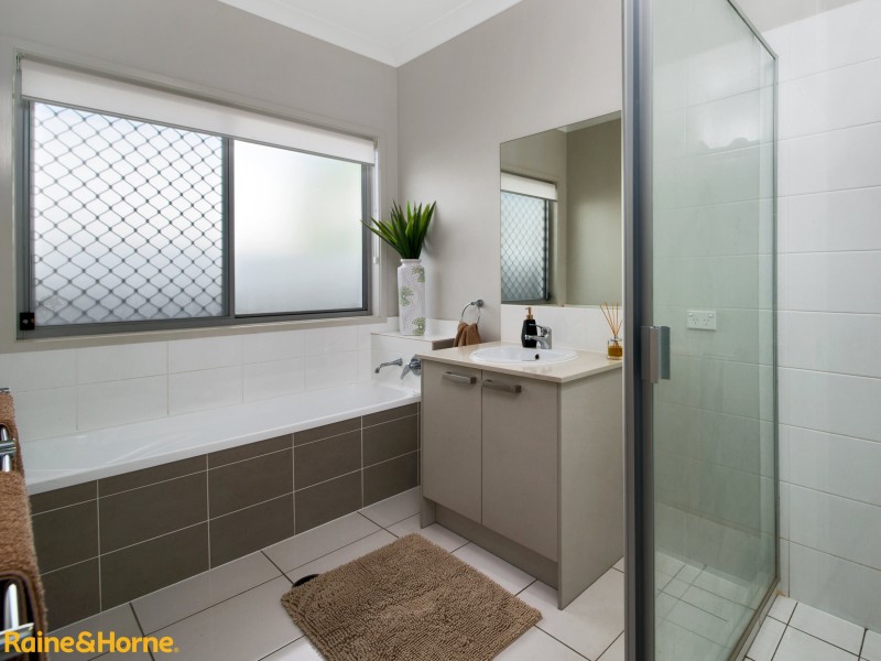 19 FORRESTAL CIRCUIT, North Lakes QLD 4509