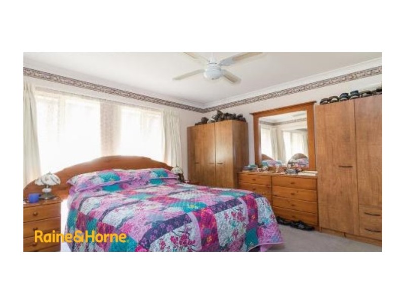 25 Cook Avenue, Caboolture South QLD 4510