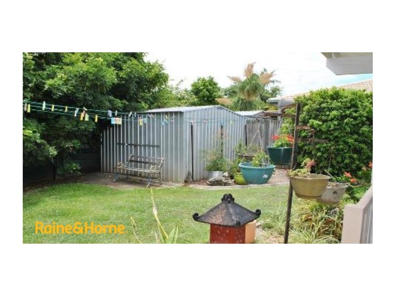 25 Cook Avenue, Caboolture South QLD 4510