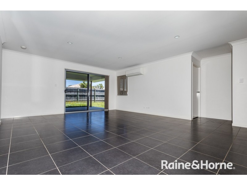 18 Central Green Drive, Narangba QLD 4504