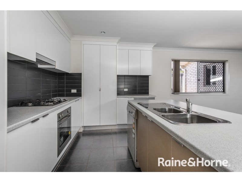 18 Central Green Drive, Narangba QLD 4504