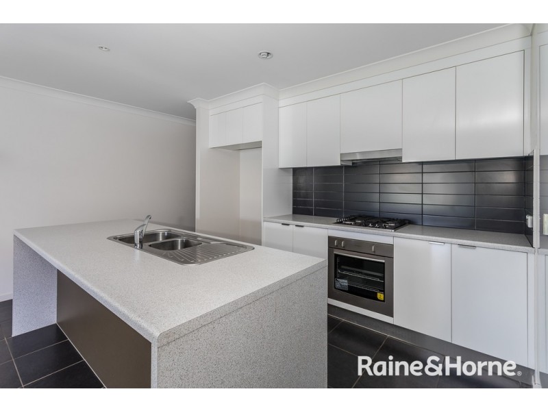 18 Central Green Drive, Narangba QLD 4504