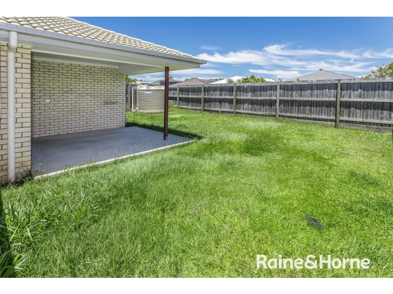 18 Central Green Drive, Narangba QLD 4504