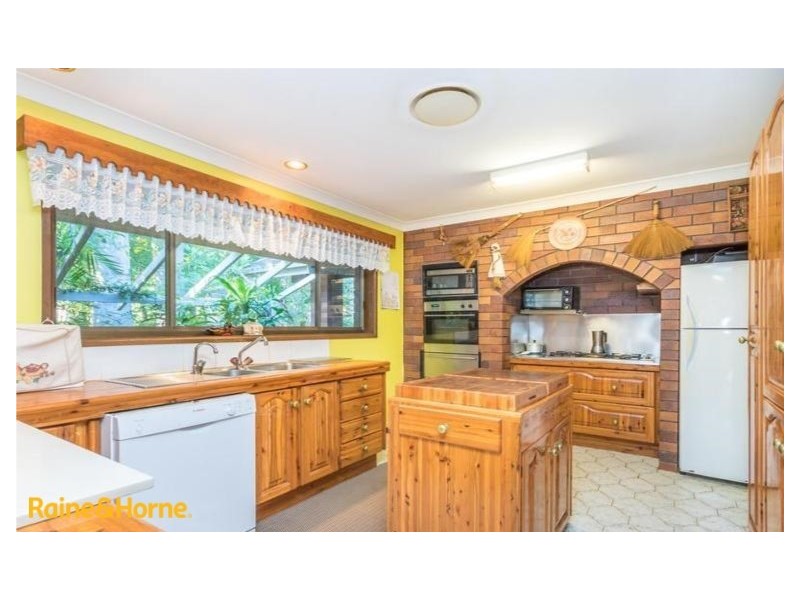699 Caboolture River Road, Upper Caboolture QLD 4510