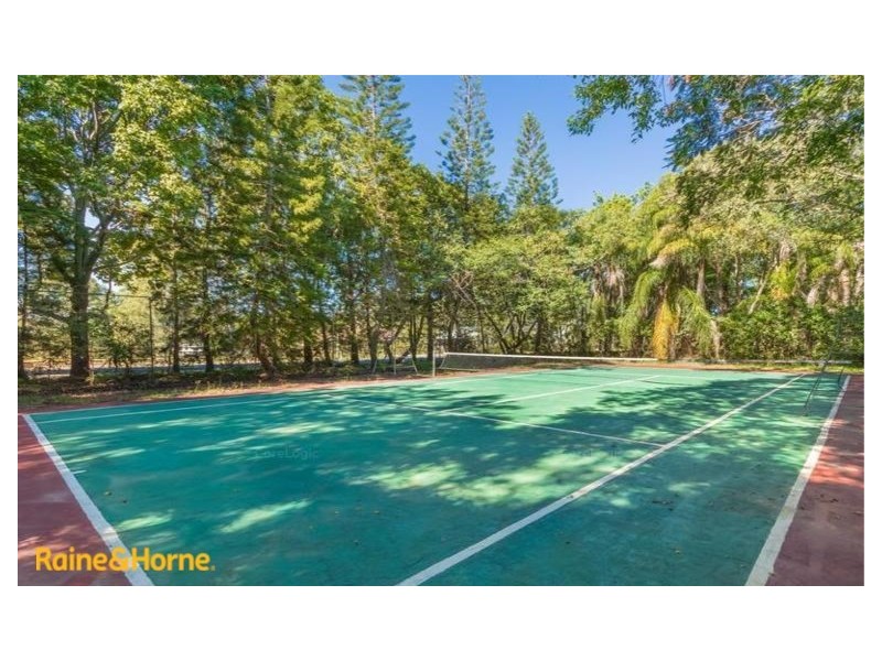699 Caboolture River Road, Upper Caboolture QLD 4510