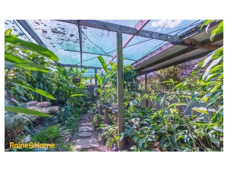 699 Caboolture River Road, Upper Caboolture QLD 4510