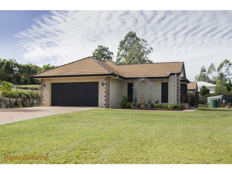 2-6 SAUVIGNON DRIVE, Morayfield QLD 4506