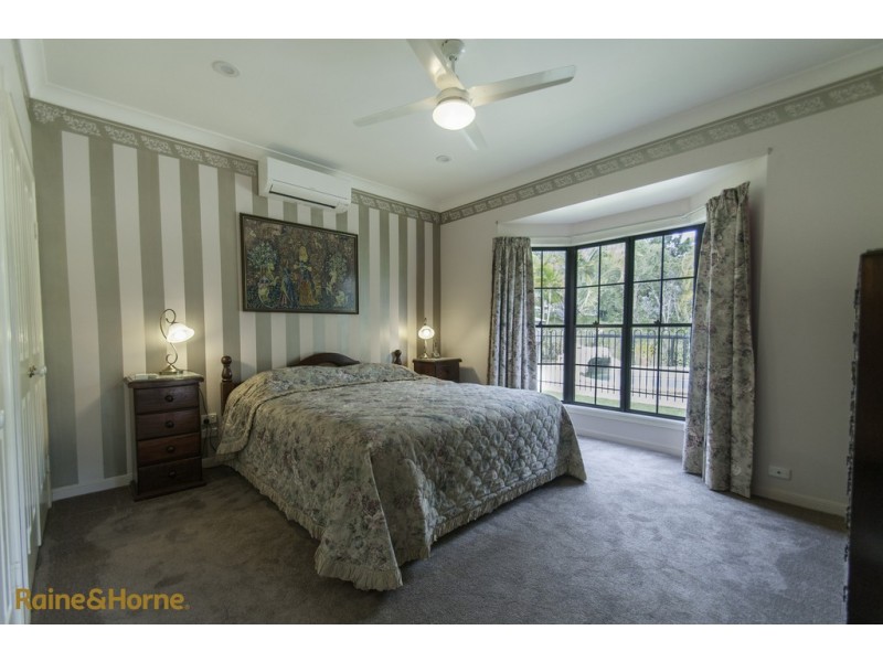 2-6 SAUVIGNON DRIVE, Morayfield QLD 4506