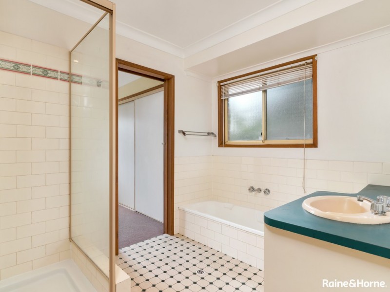 8 CRESTA COURT, Morayfield QLD 4506