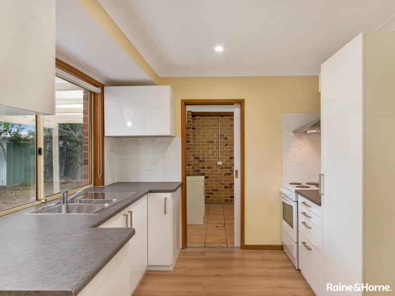 8 CRESTA COURT, Morayfield QLD 4506