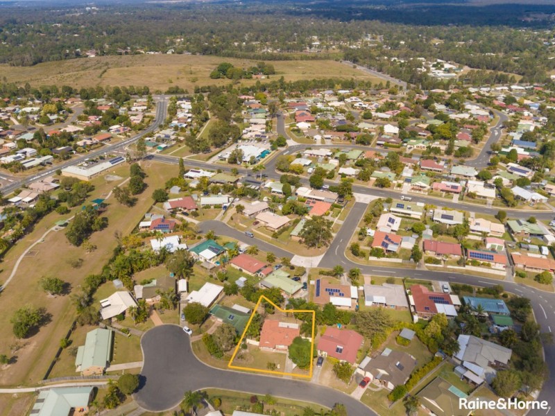 8 CRESTA COURT, Morayfield QLD 4506