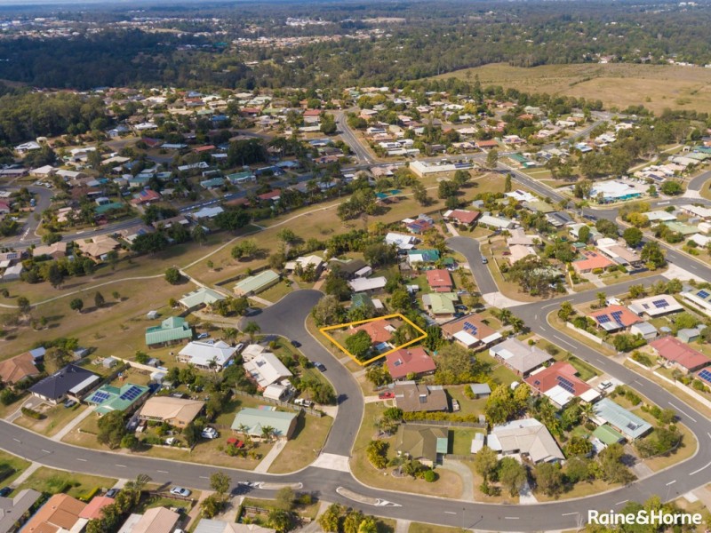 8 CRESTA COURT, Morayfield QLD 4506