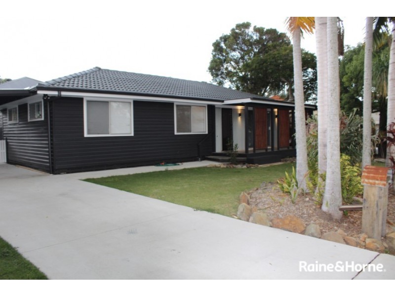 106 Eversleigh Rd, Scarborough QLD 4020