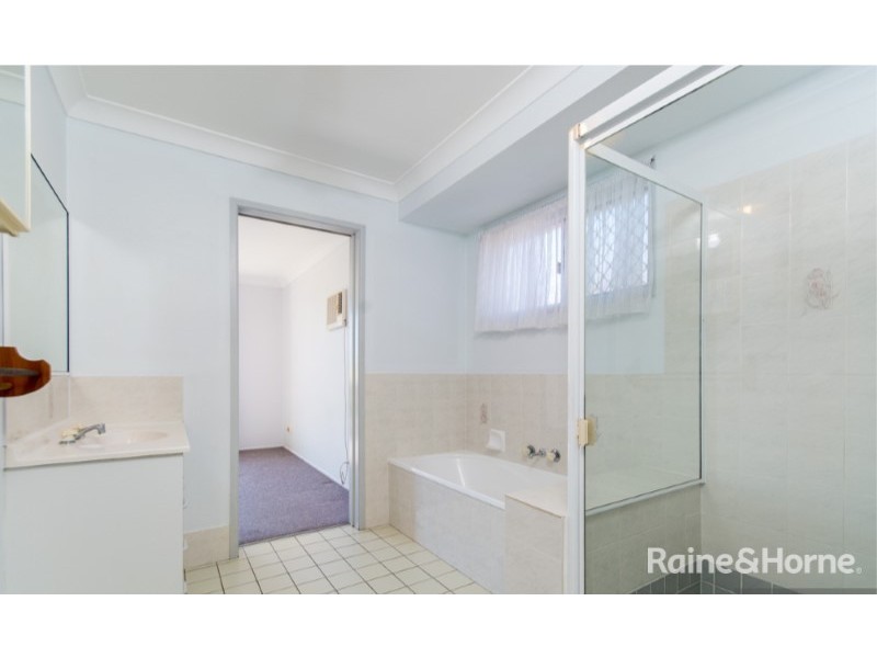 10 Highview Parade, Morayfield QLD 4506