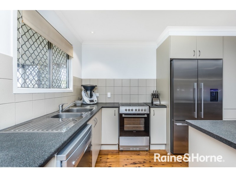 10 Winifred Street, Burpengary QLD 4505