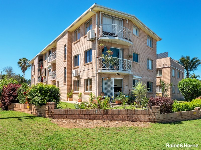 1/102 Hornibrook Esplanade, Clontarf QLD 4019