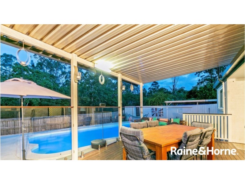 8 Brundrit Court, Morayfield QLD 4506