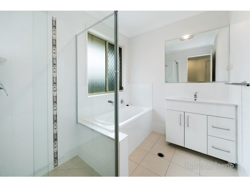14 Mackintosh Drive, North Lakes QLD 4509