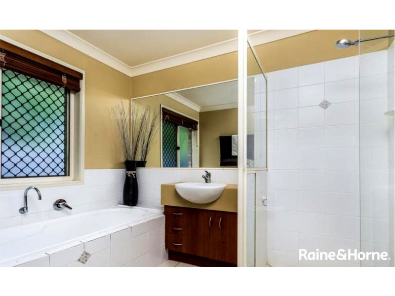 44 BUTTERFLY DRIVE, Kallangur QLD 4503