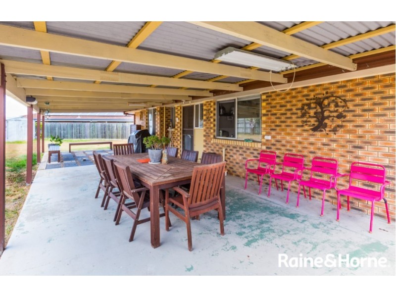 25 Emerson Drive, Morayfield QLD 4506