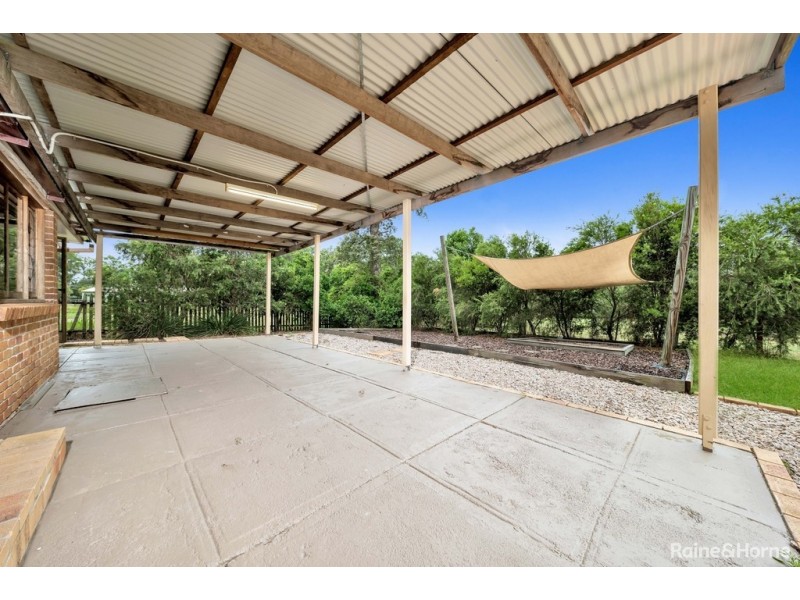 722 CABOOLTURE RIVER ROAD, Upper Caboolture QLD 4510