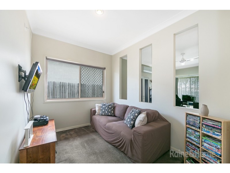 3 DUSKY STREET, North Lakes QLD 4509