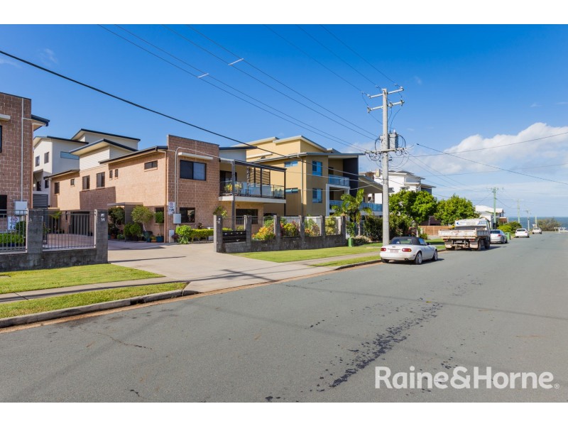 6 12 GEORGINA STREET, Woody Point QLD 4019