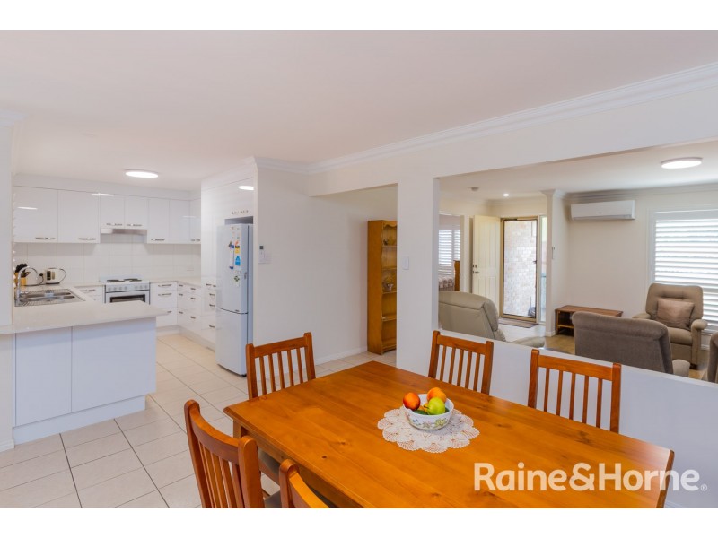 25 Castlereagh Street, Murrumba Downs QLD 4503