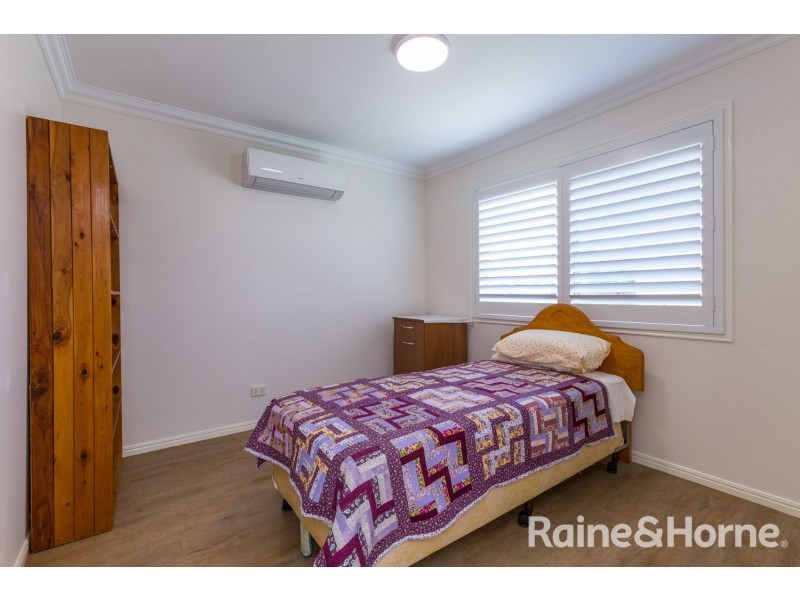 25 Castlereagh Street, Murrumba Downs QLD 4503