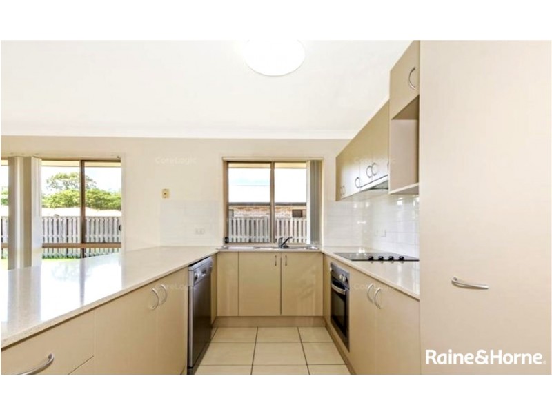 5 Dear Place, Bellmere QLD 4510