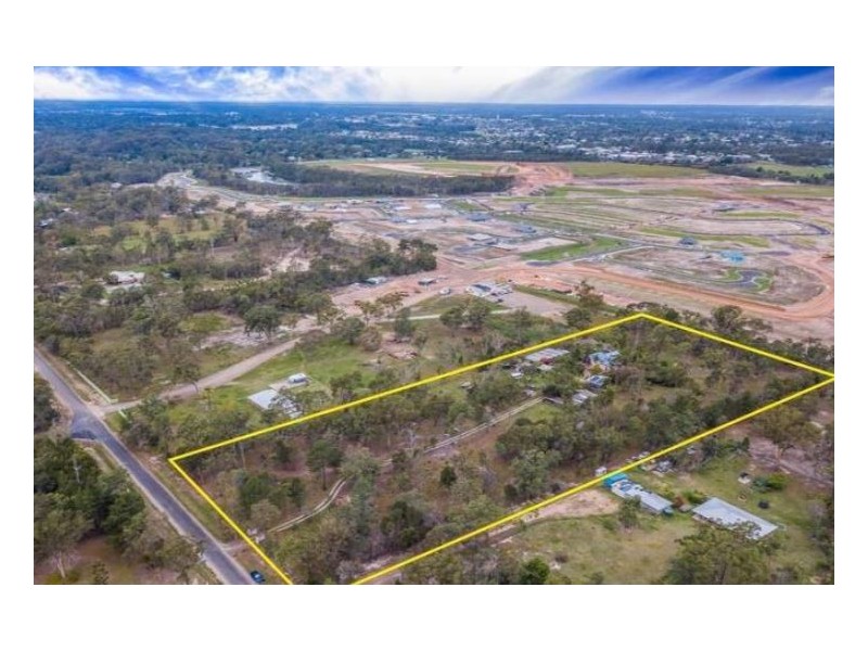 300 SMITHS ROAD, Caboolture QLD 4510
