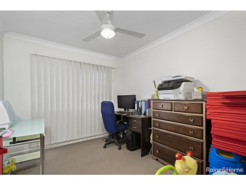 2 TRIUMPH STREET, North Lakes QLD 4509
