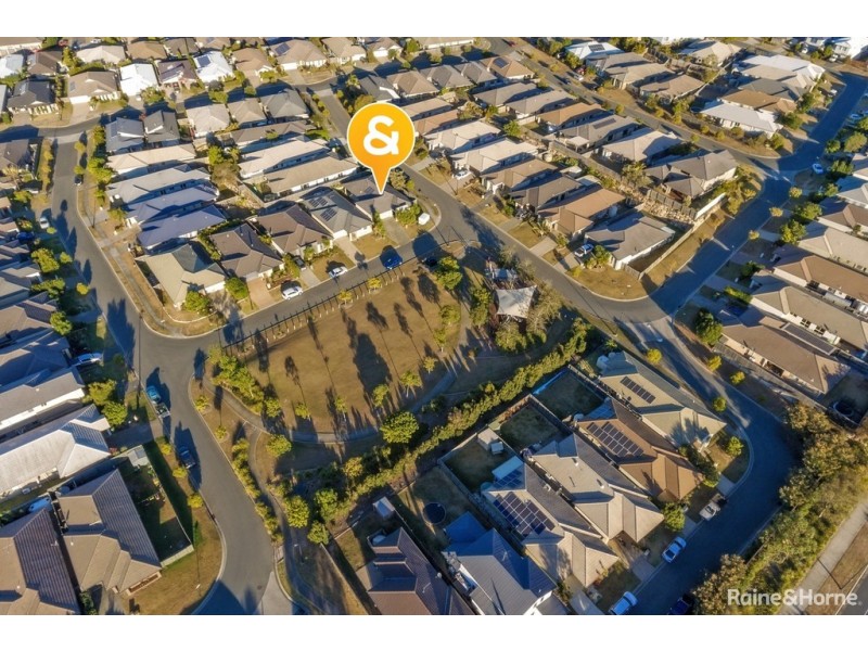 2 TRIUMPH STREET, North Lakes QLD 4509