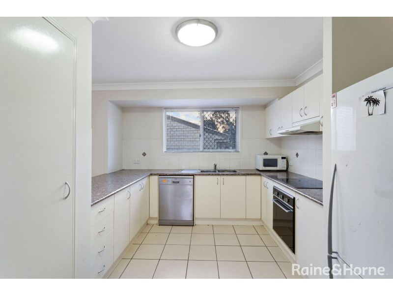 1 WOMBAT PLACE, Morayfield QLD 4506