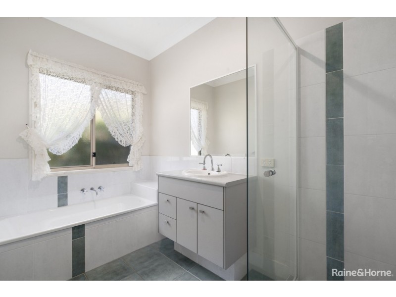 8 KIMBERLEY DRIVE, Burpengary QLD 4505