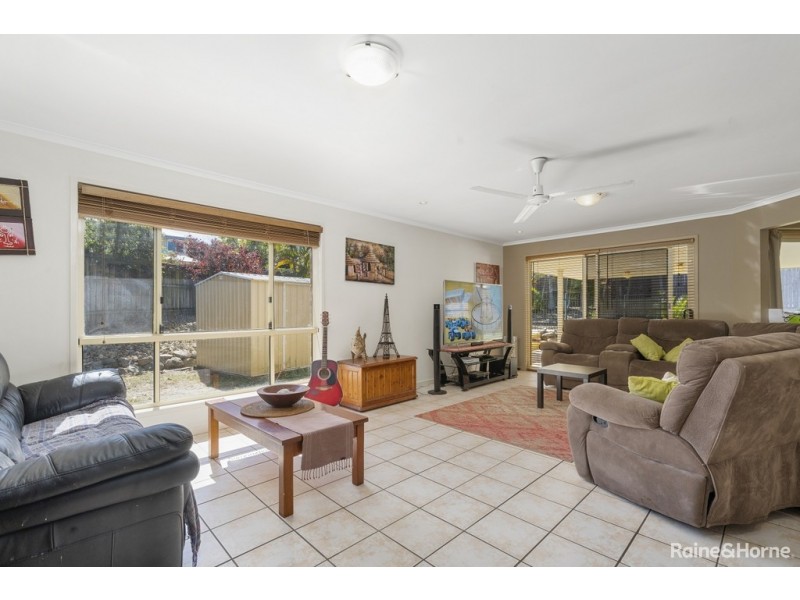 2 BRADFORD STREET, North Lakes QLD 4509