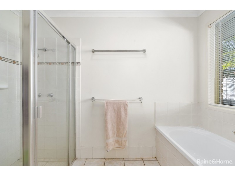 2 BRADFORD STREET, North Lakes QLD 4509