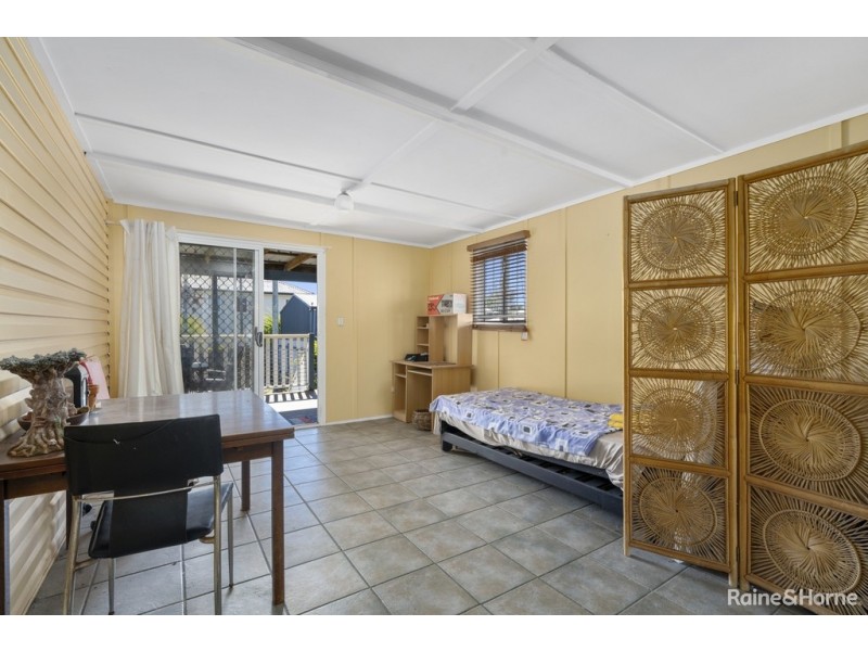 18 BELL STREET, Woody Point QLD 4019
