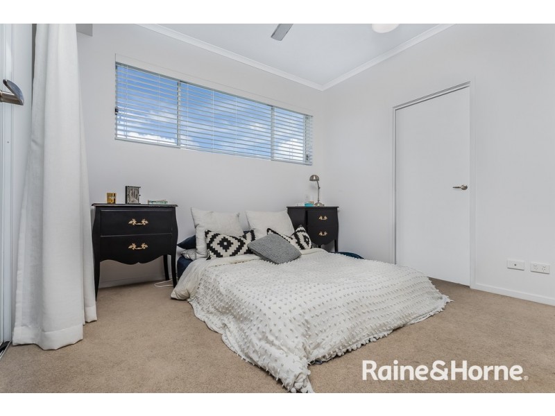 13 59 ENDEAVOUR BOULEVARD, North Lakes QLD 4509